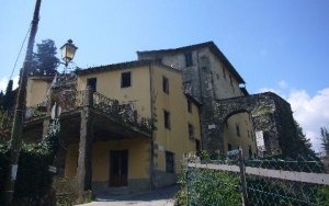 Detached House a Barga