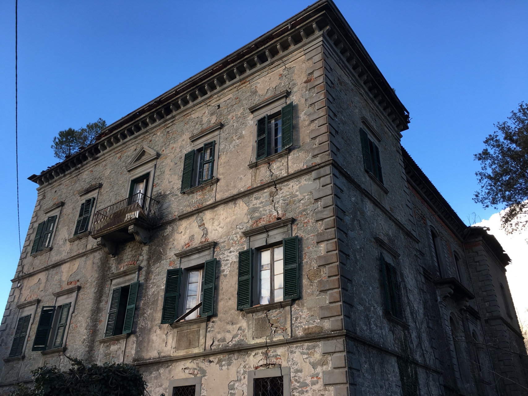 foto Splendido palazzo nobile, mai completato, in una posizione veramente unica e panoramica