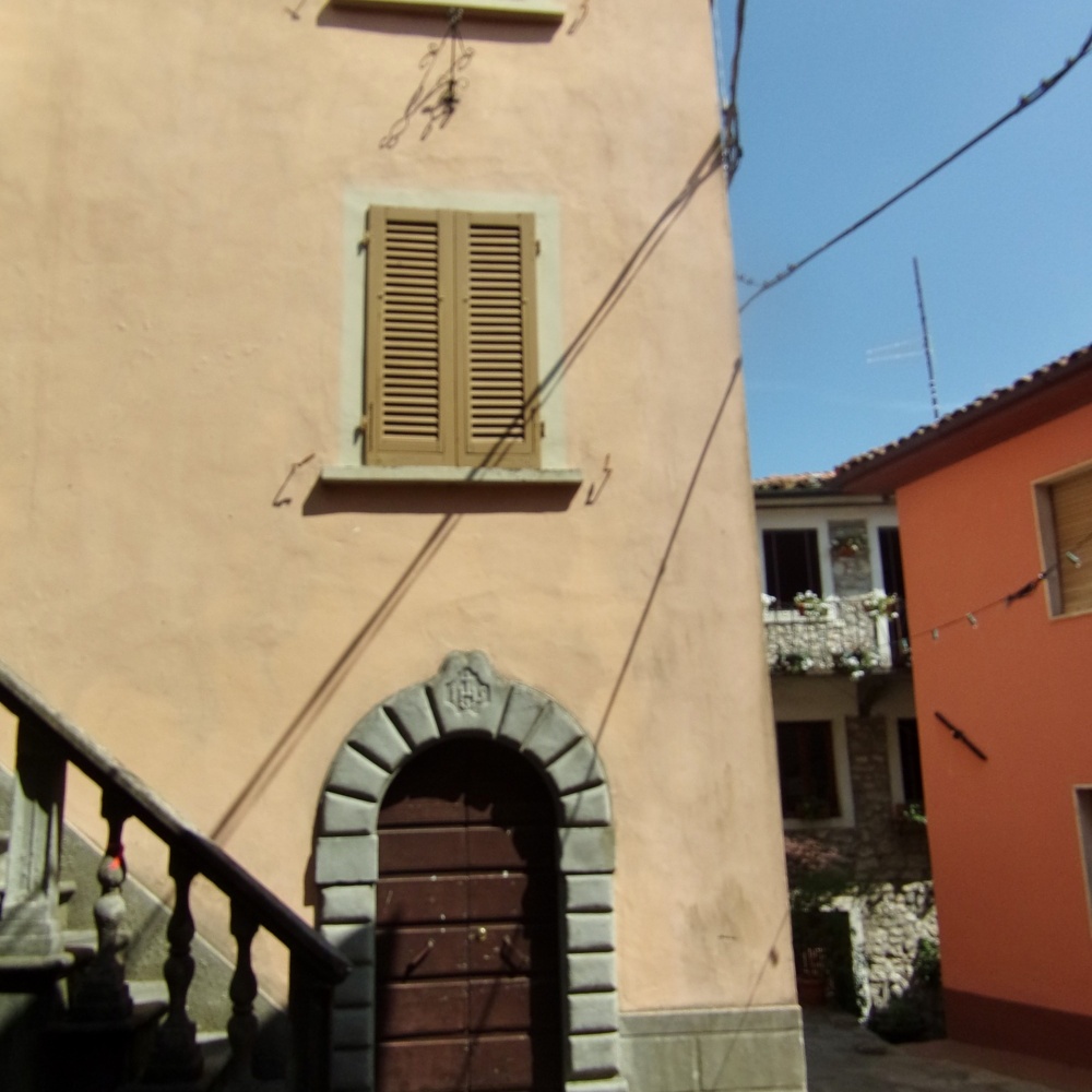 Villa Unifamiliare - Indipendente GALLICANO vendita    HOUSES IN TUSCANY