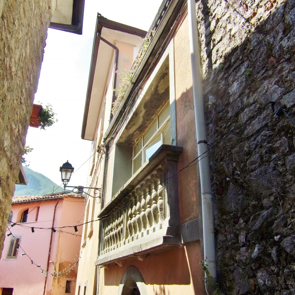 Villa Unifamiliare - Indipendente GALLICANO vendita    HOUSES IN TUSCANY