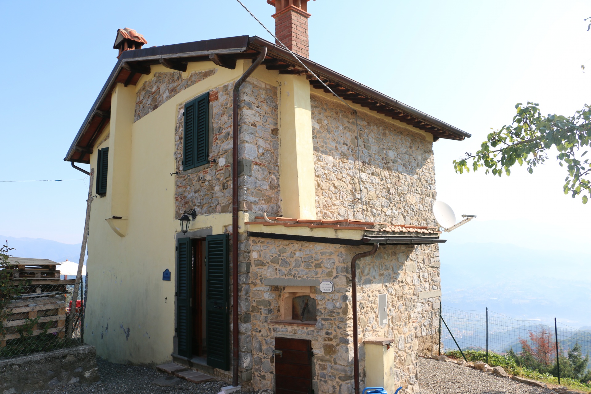  gallicano vendita  houses-in-tuscany