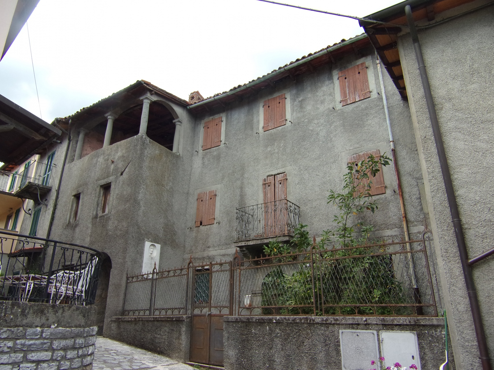 foto Edificio storico da ristrutturare