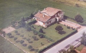 Detached Villa a Barga