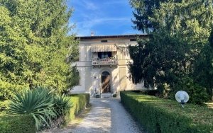 Detached Villa a Coreglia Antelminelli