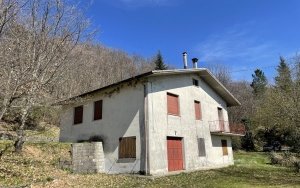 Detached House a Barga