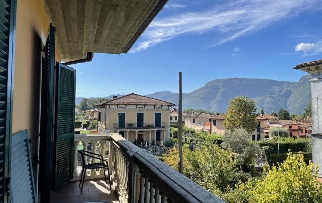 Apartment with views||| Barga, Lucca