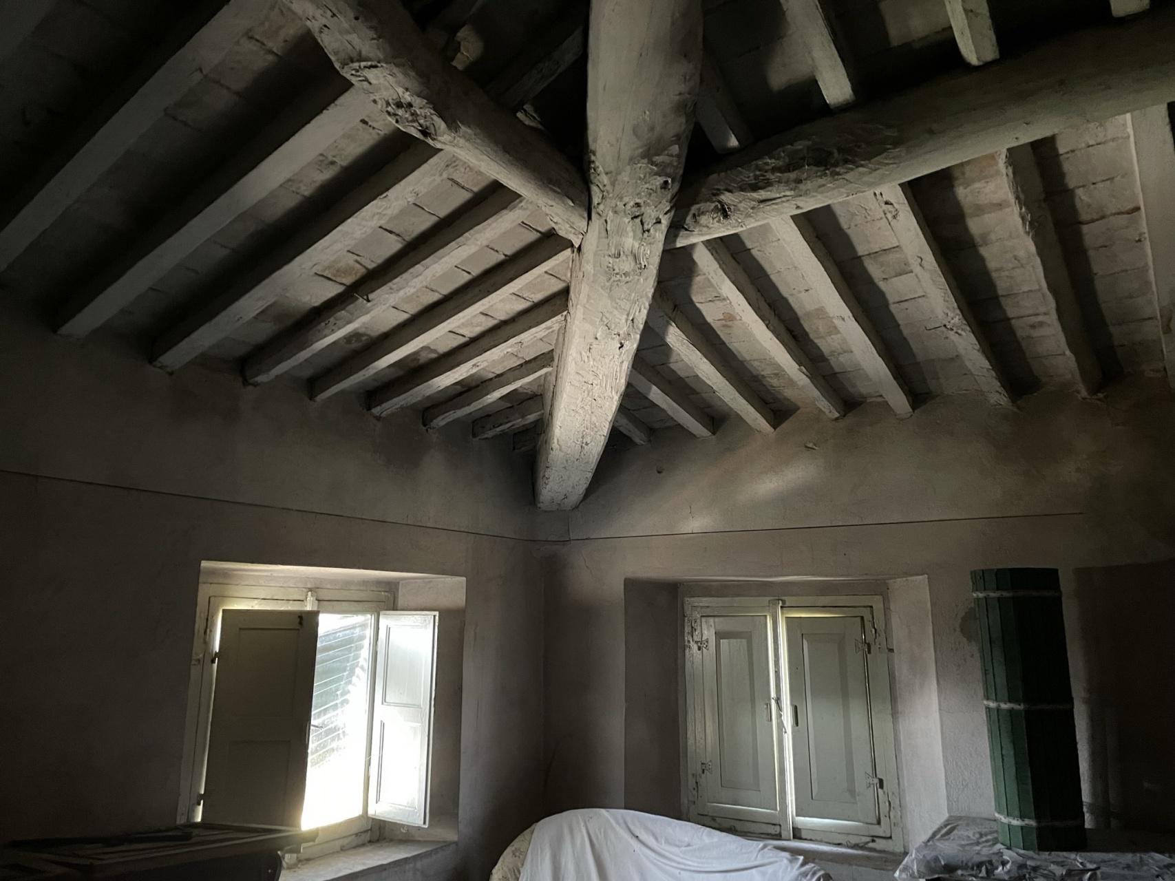 foto Casa indipendente con terreno e garage a Piano di Coreglia, Lucca.