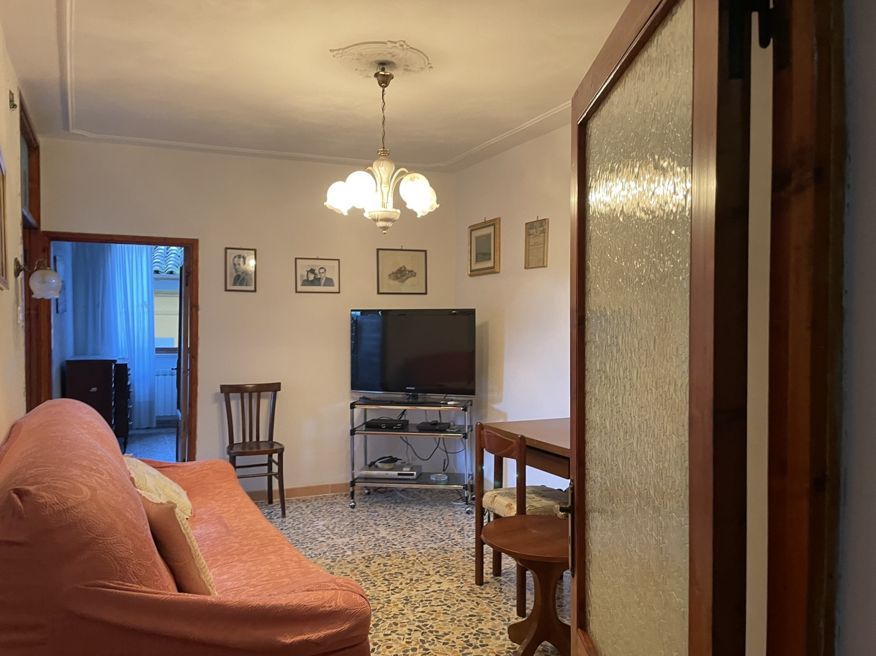 fotoCasa nel centro storico di Barga, Lucca.