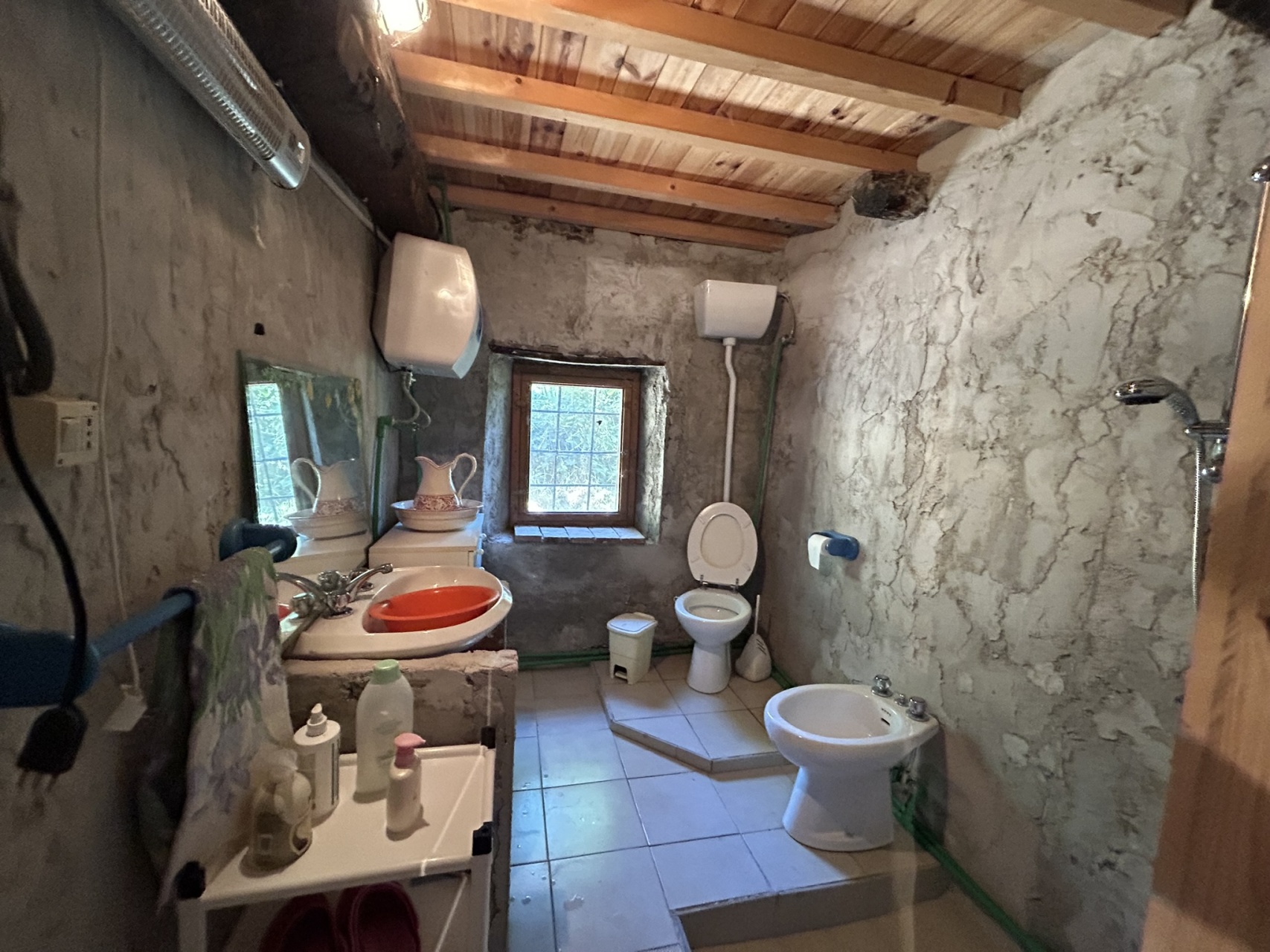 fotoCasa indipendente con terreno a Bargecchia, Pieve Fosciana.